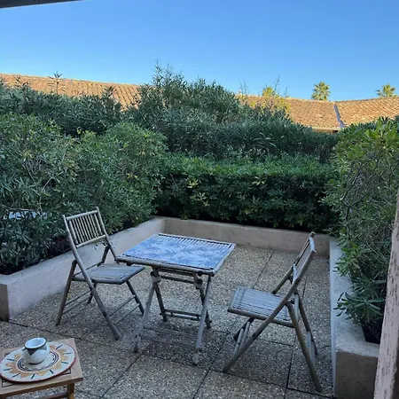 Appartement With Terrace In The Center With Ac *